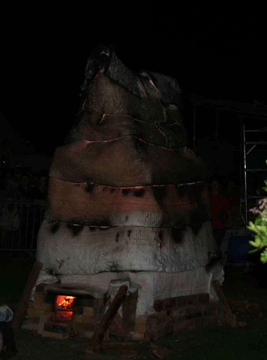 Ceramic form with gas turned off reading for unveiling